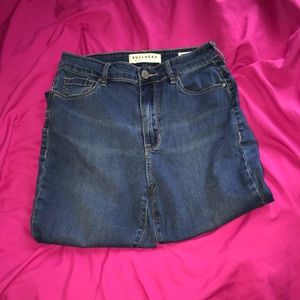 Medium wash bullhead jeans